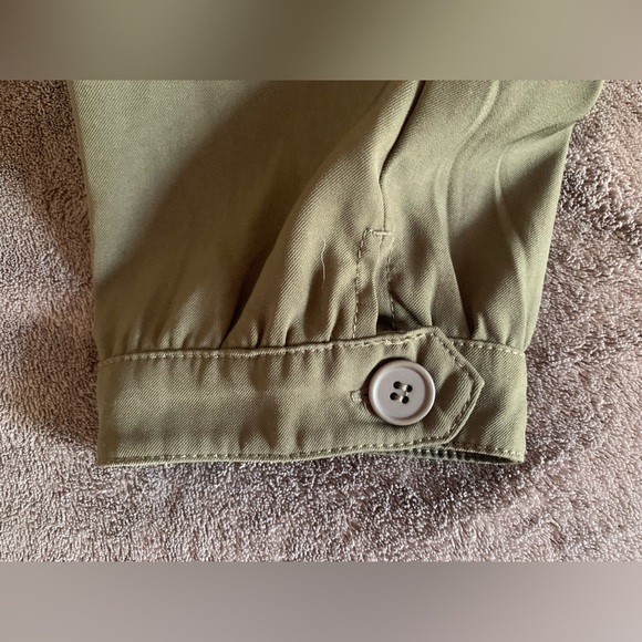 Max Studio London Sage Green Cargo Pants Size XL - Picture 6 of 8